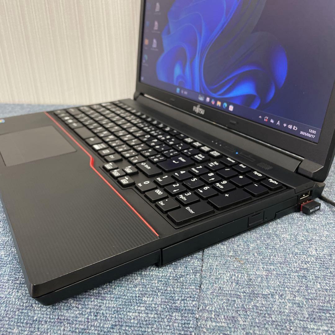 富士通 ノートパソコン Windows11オフィス付き 爆速SSD 初期設定済み