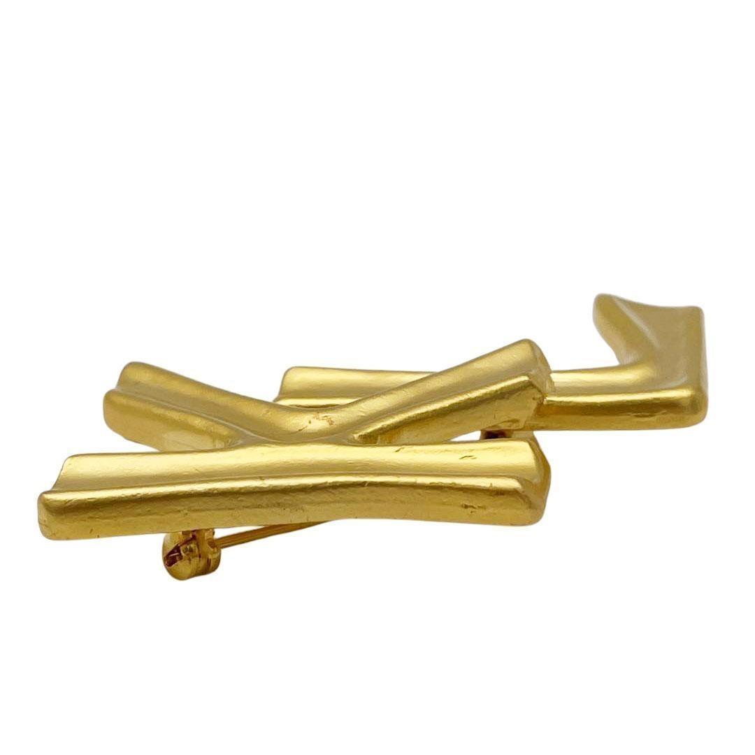 美品】カールラガーフェルド ロゴブローチ KL ゴールド メッキ ☆Q3