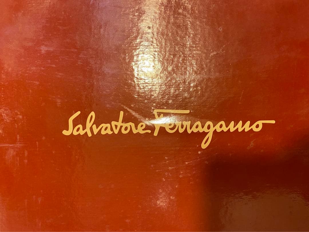 フェラガモ ベージュ&フューシャピンクショートブーツ(実家保管品