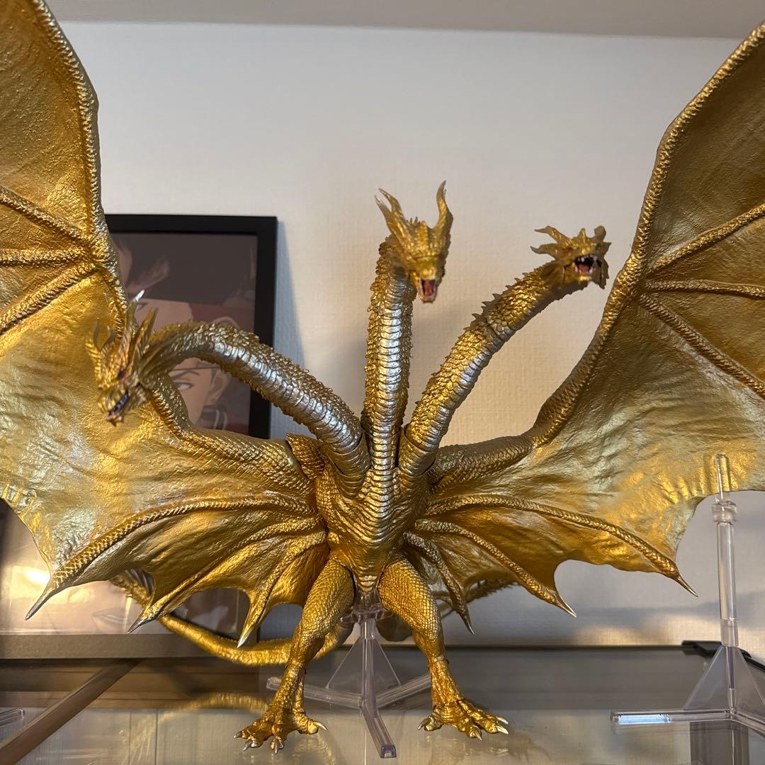 モンスターアーツ　キングギドラ　S.H MonsteArts S.H.MonsterArts キングギドラ (1972) | ゴジラシリーズ フィギュア