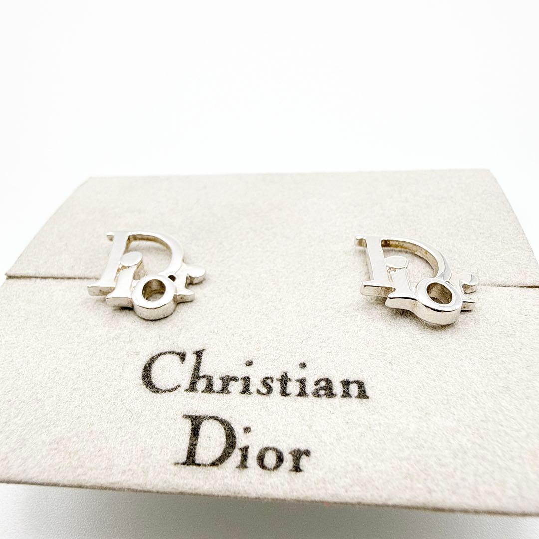 3064 極美品✨ Dior ピアス CD ロゴ 希少 刻印 - メルカリ