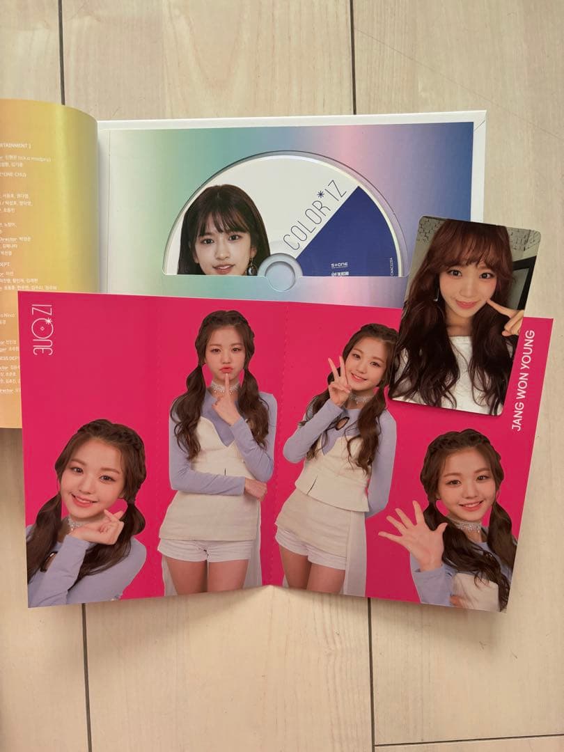 IZ*ONE アルバム&グッズまとめ売り - メルカリ