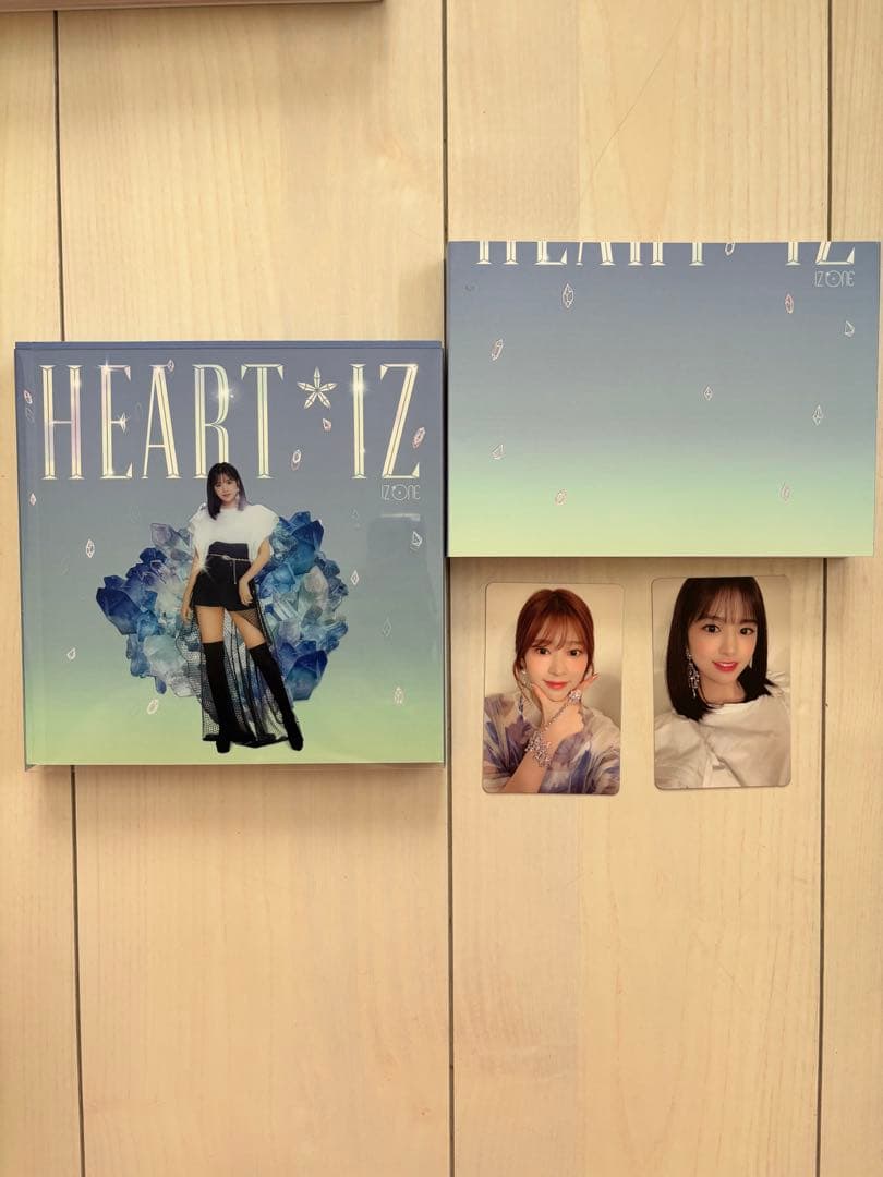 IZ*ONE アルバム&グッズまとめ売り - メルカリ