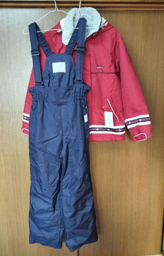 スキーウェア レディース　赤 ネイビー 　新品未使用　① 楽天市場】スキーウェア レディース（カラーワインレッド）（スポーツ