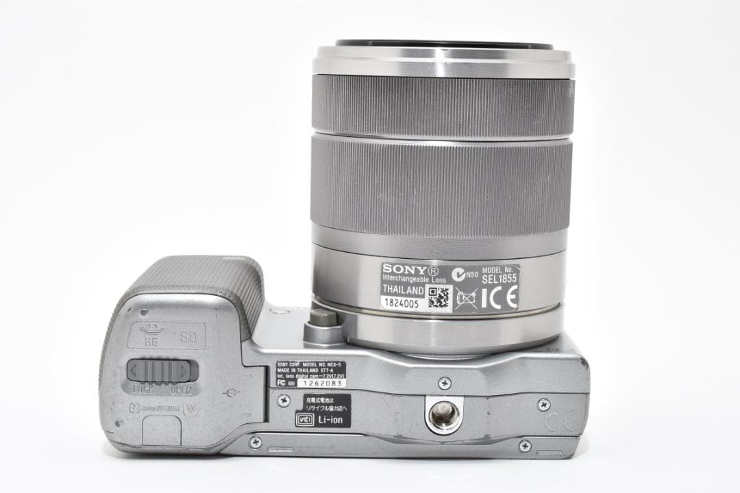 ソニー　SONY NEX-5 + 標準レンズキット 《元箱・フラッシュ付属》