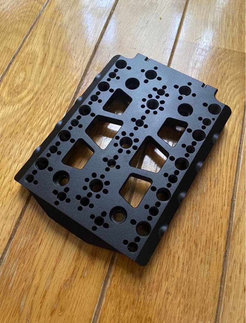 Blackmagic Design 6K 本体 美品 純正アクセサリーやリグ付き - メルカリ