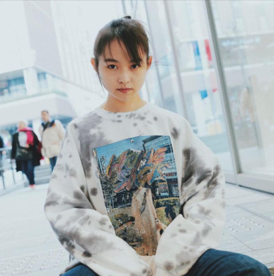 美品 BODYSONG.×MARIKA ITO タイダイスウェット 伊藤万理華 - メルカリ