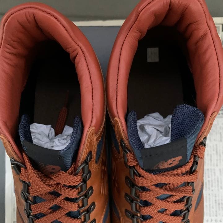 【新品未使用】NewBalance レーニア　27.5cm