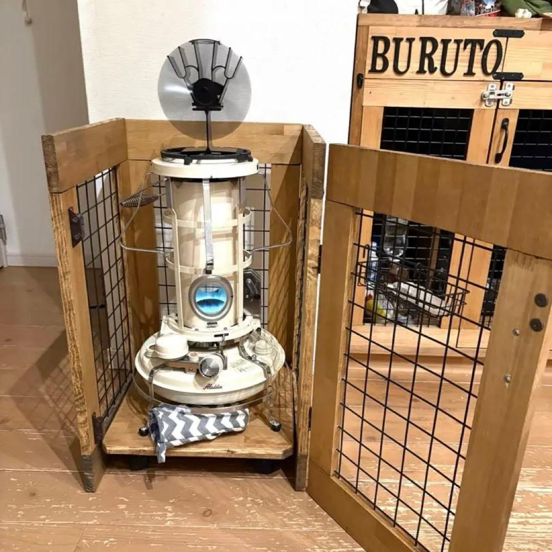 オーダー品】ウッドガード&キャスター アラジンストーブにピッタリ