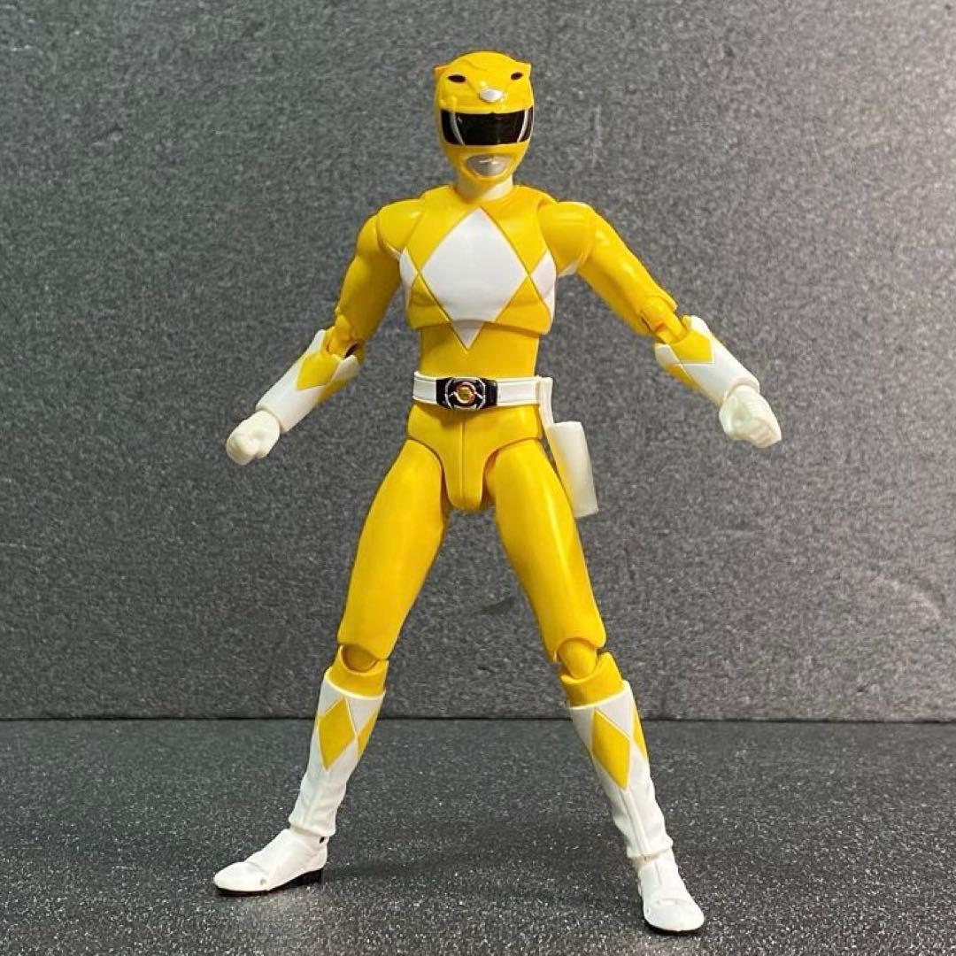 タイガーレンジャー 恐竜戦隊ジュウレンジャー 黄色 黄 S.H.Figuarts