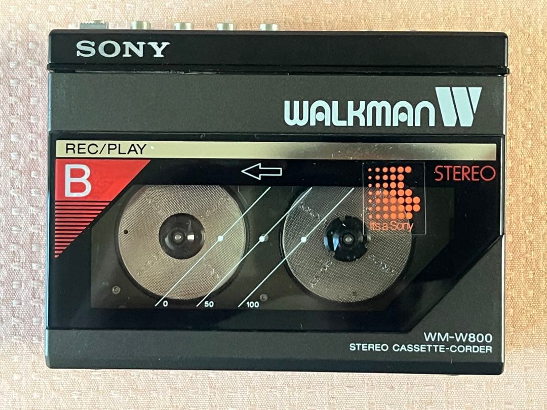 希少品 SONYのダブルカセットウォークマン「WM-W800」 - メルカリ