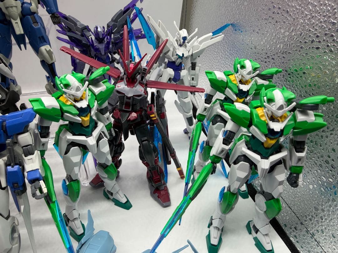 HG 1/144 シアクアンタ、ダブルオー ビルド系 ガンプラまとめ売り