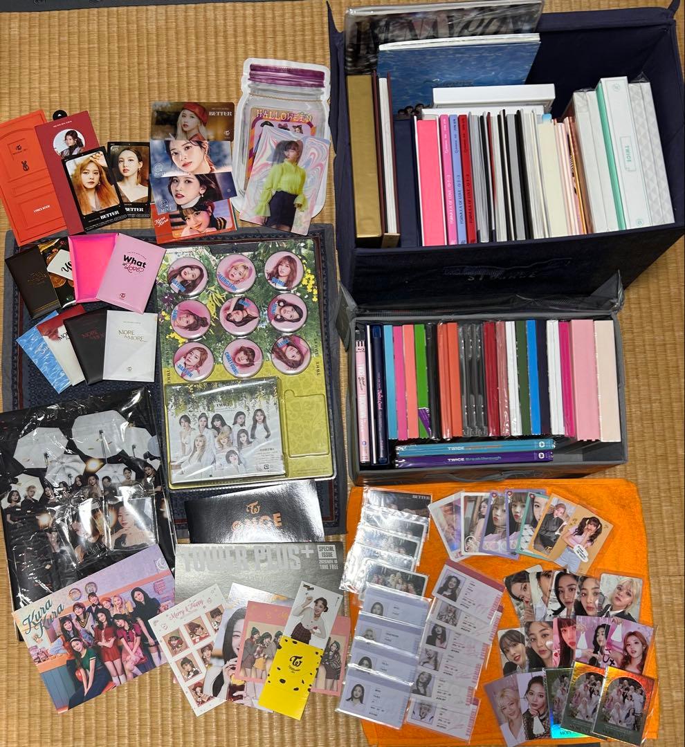 TWICE ・CD・DVD・トレカセット TWICE アルバム トレカ セット まとめ売り - メルカリ