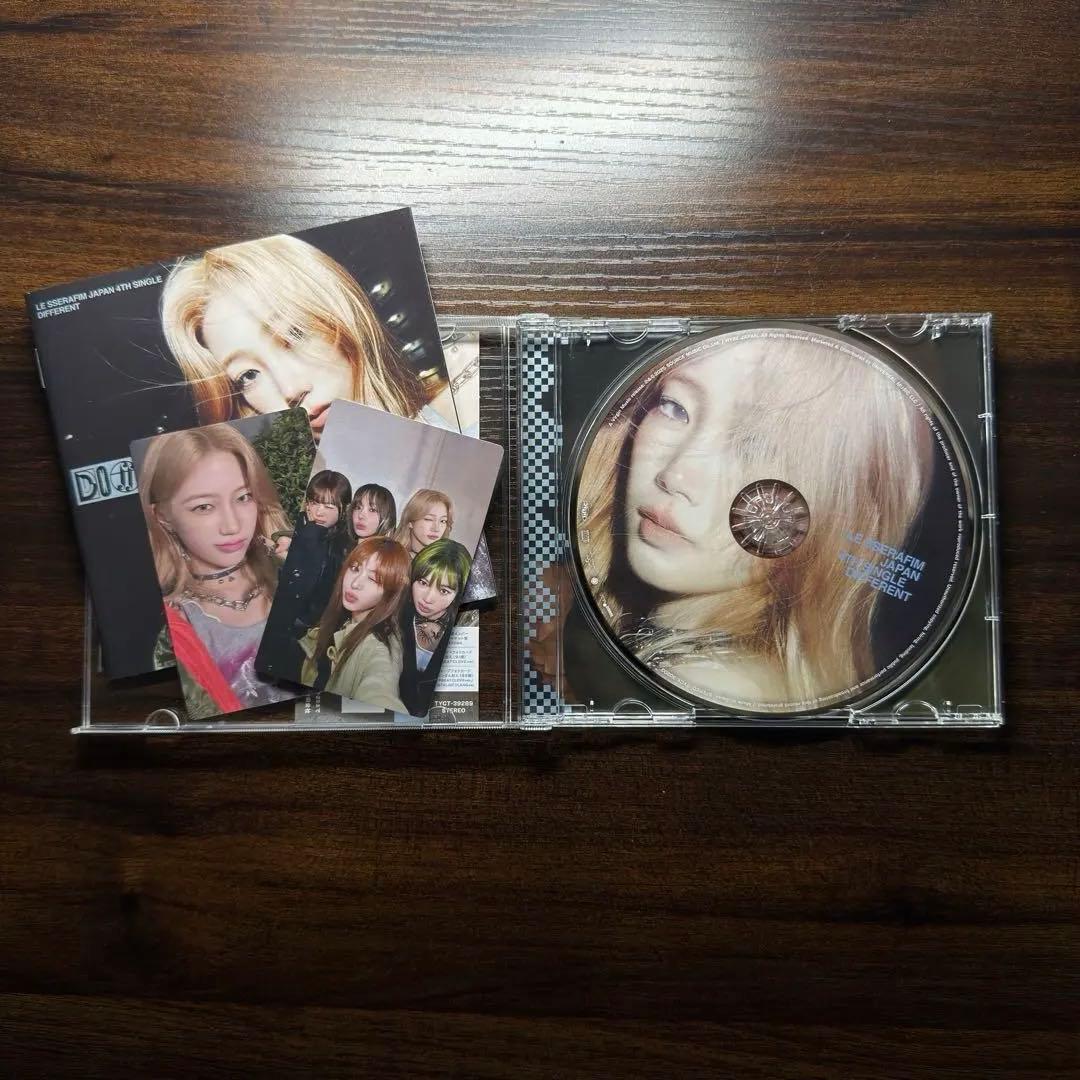 LE SSERAFIM \"DIFFERENT\" 10形態セット+付属ポスター