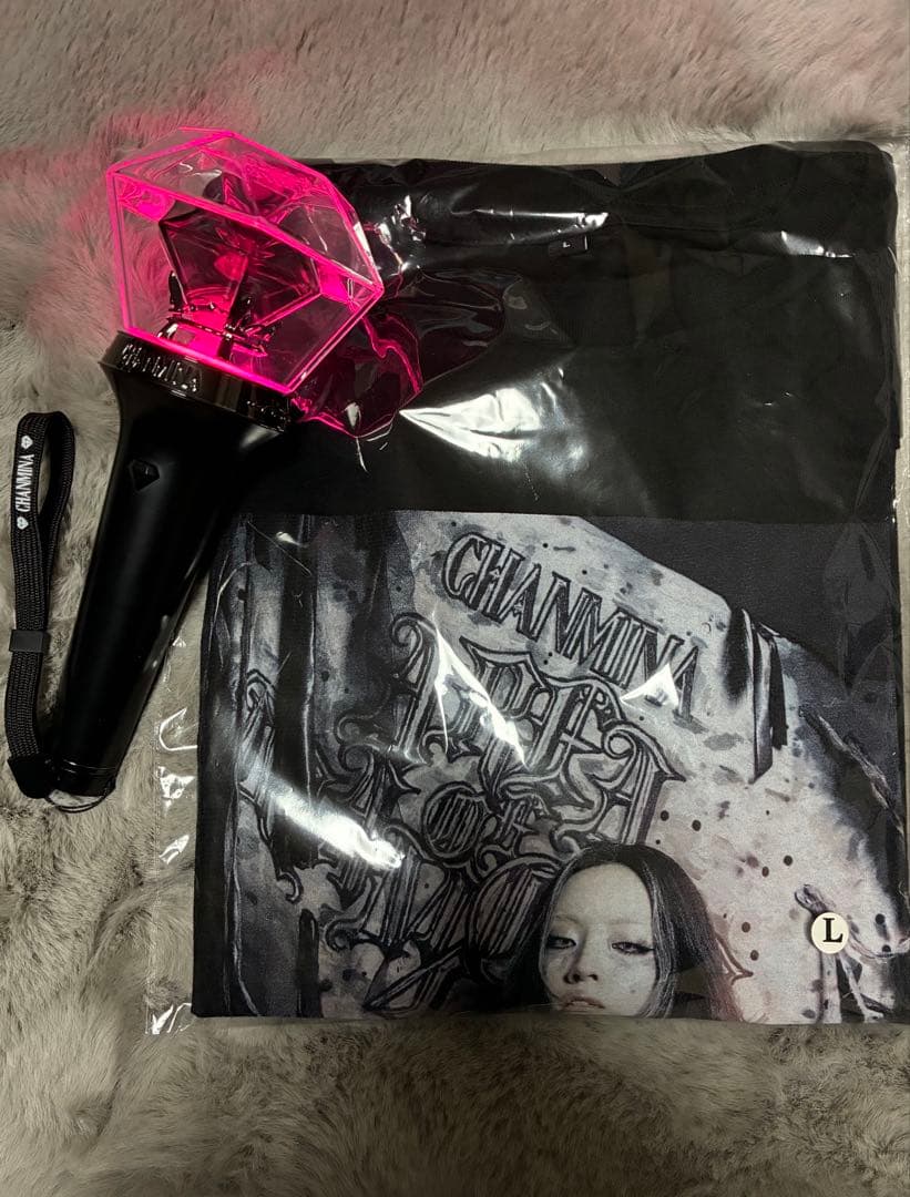 ちゃんみな Tシャツ、ペンライト AREA OF DIAMOND 4 - メルカリ