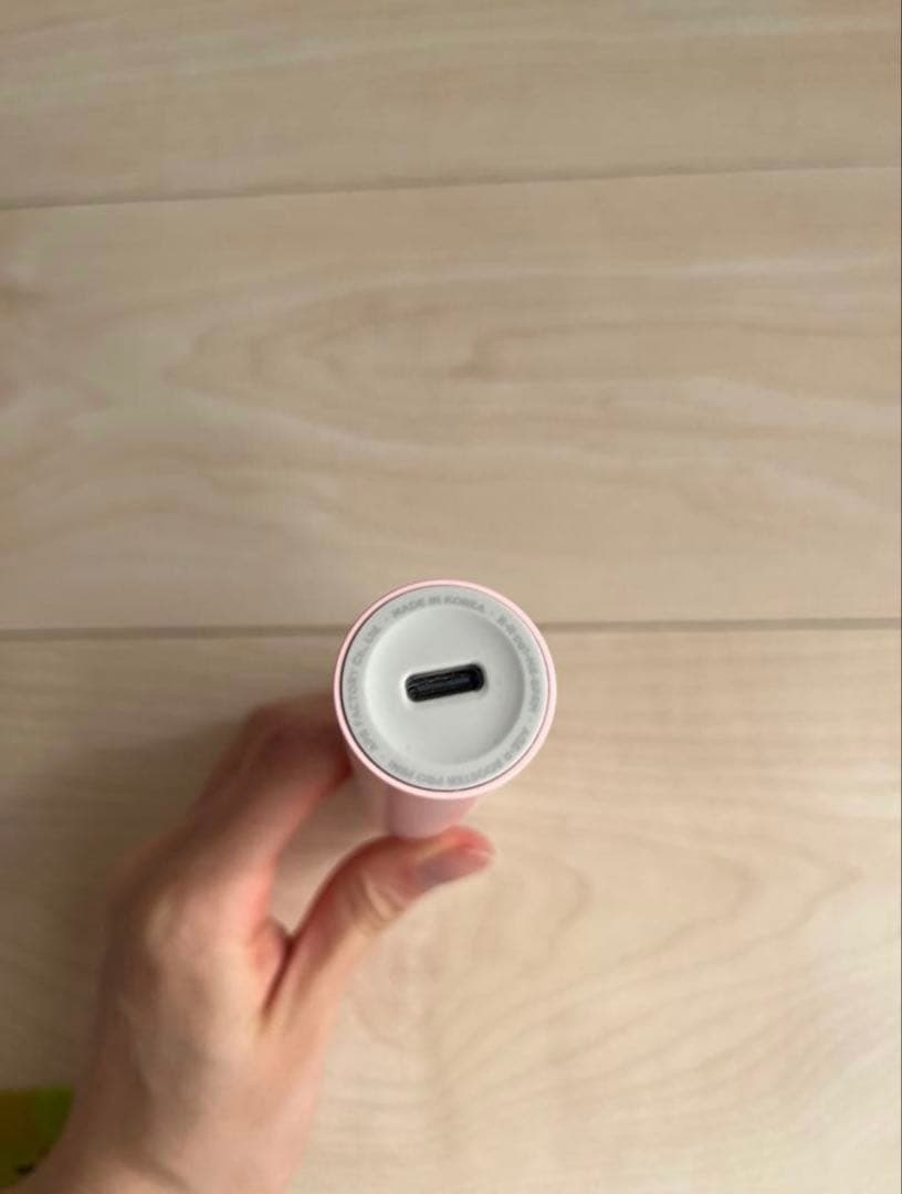 ピンク スティック型 美顔器 USB-C充電