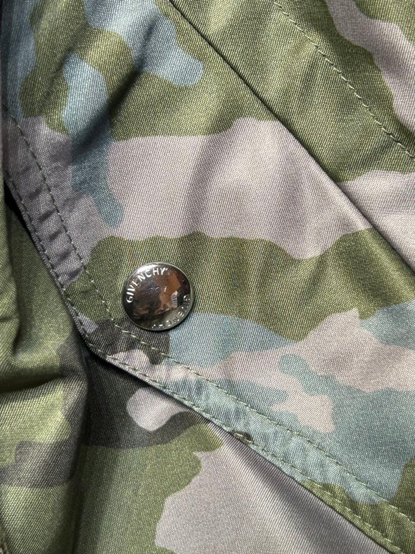 GIVENCHY カモフラージュJKT/50ジバンシィフードジャケットミリタリー