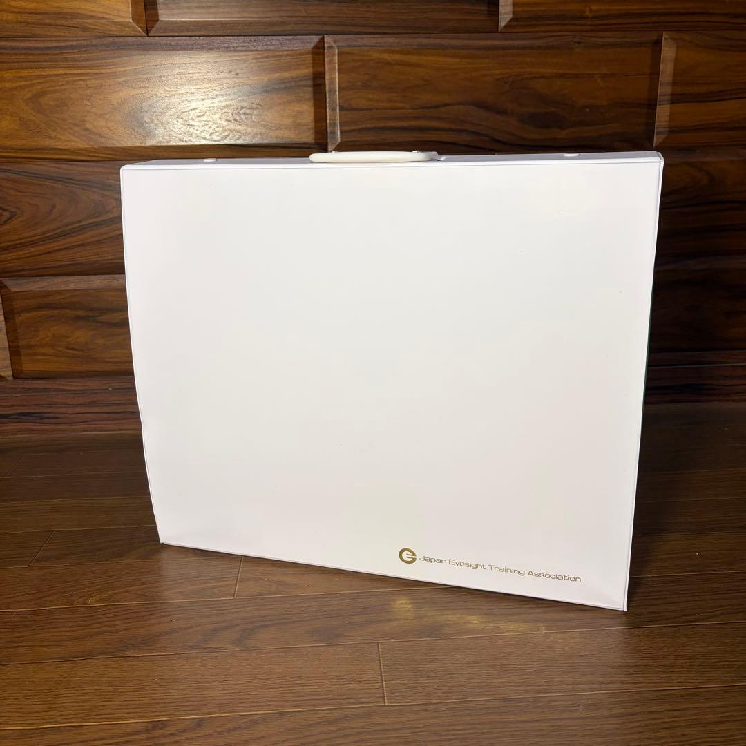 視力回復トレーニング機 E型 日本視力訓練協会 ケース付 II型 ほぼ未