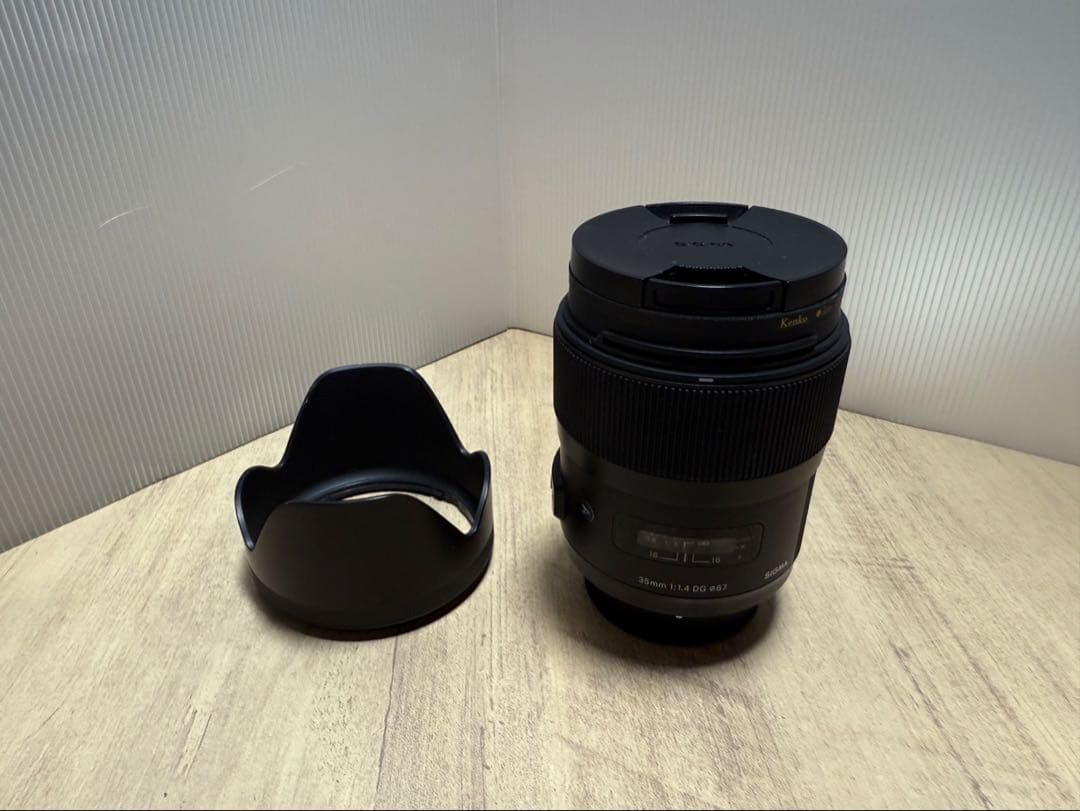 Sigma 35mm F1.4 DG HSM Art レンズ Amazon.com : Sigma 35mm F1.4 Art DG HSM Lens for Canon, Black, 3.7
