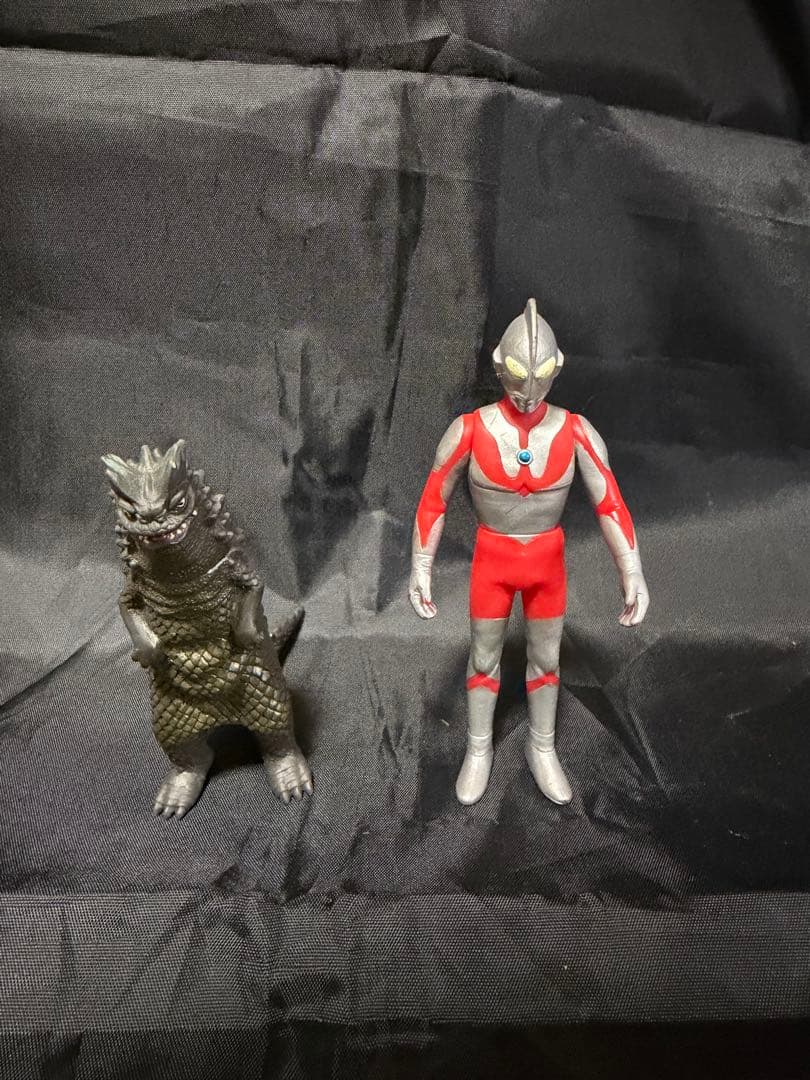 最終価格 ウルトラマンvsベムラー ウルトラマン対決セット - メルカリ