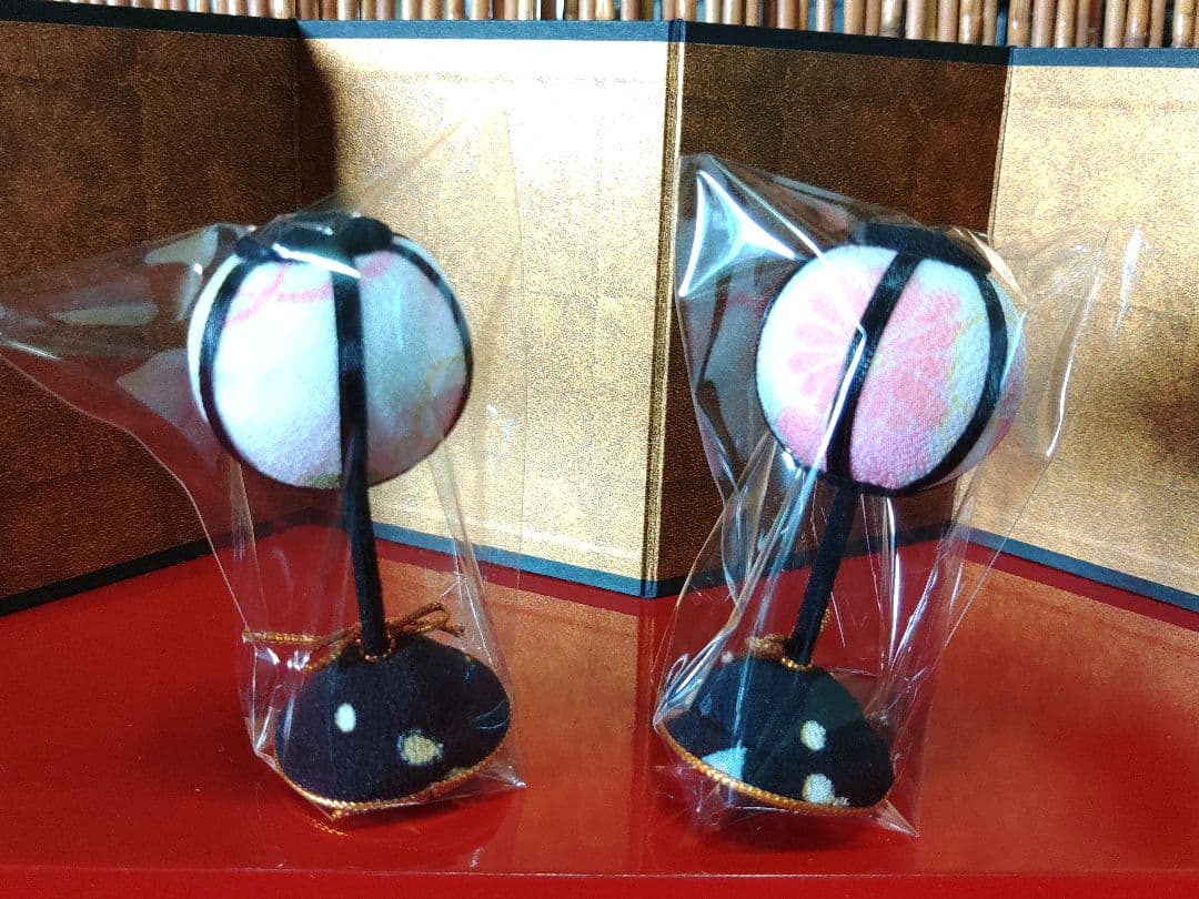 彩り雛二段飾り五人揃い 雛人形 友禅ちりめん コンパクト収納 柔和で