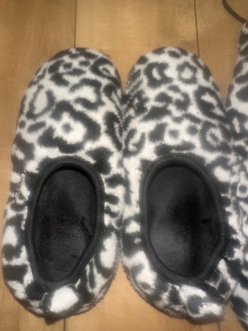 subu レオパード スリッパ 収納袋付き - メルカリ
