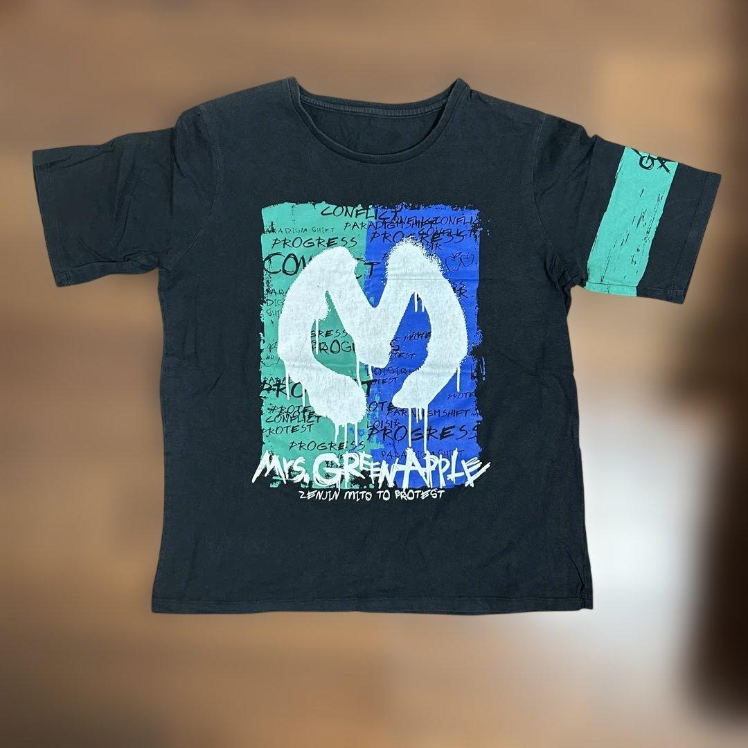 Mrs. GREEN APPLE ゼンジン未到とプロテスト 公式Tシャツ 黒 - メルカリ