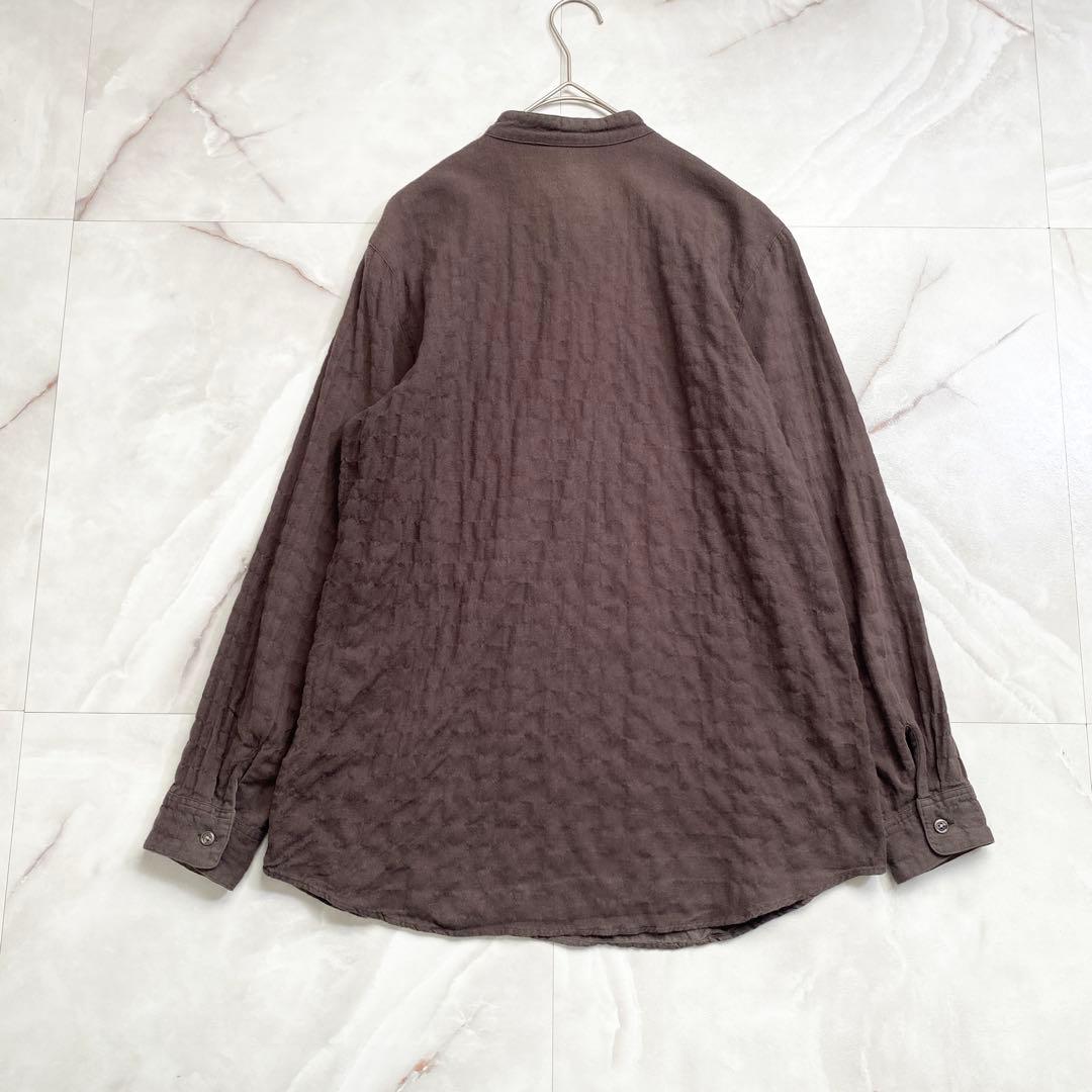 A18443 マドモアゼルノンノン スタンドカラーピンタックブラウス 茶系