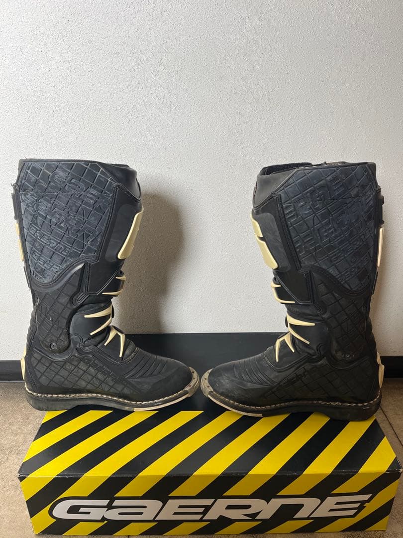 ガエルネGリアクト　オフロードブーツ　26.5cm