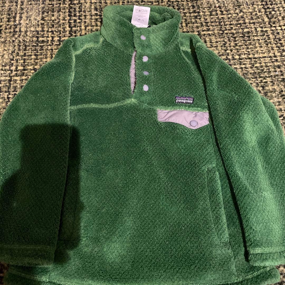 Patagonia フリースジャケット XS グリーン - メルカリ