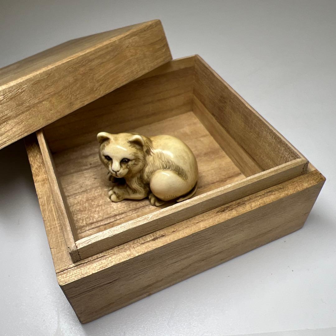 和之在銘 極上猫根付 木箱付 21g 東Y8-0205☆2Fトヒオ - メルカリ