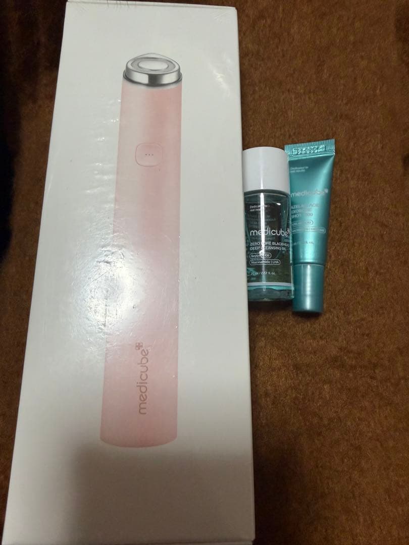 medicube 美顔器 セット 品切れ続出！「medicube」の美顔器に新製品、新作毛穴ケアクリームも