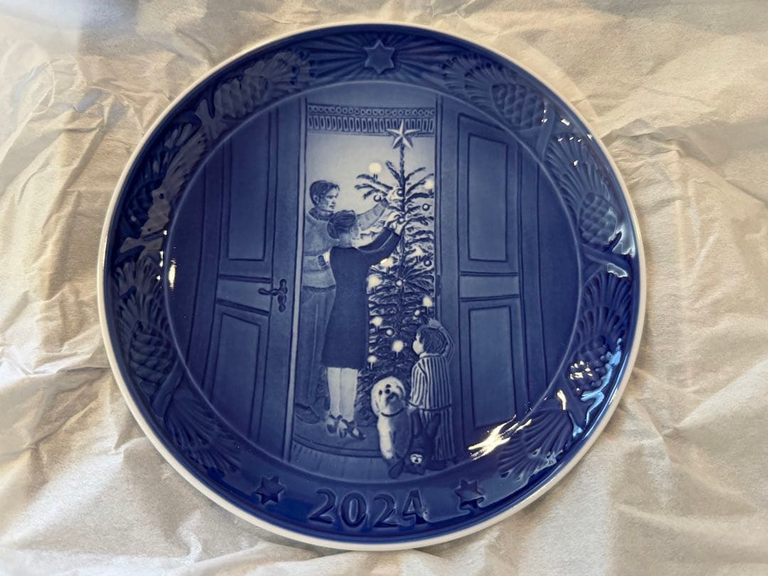   2024年クリスマスプレート 2024年クリスマスプレート「アデリーペンギンの親子」