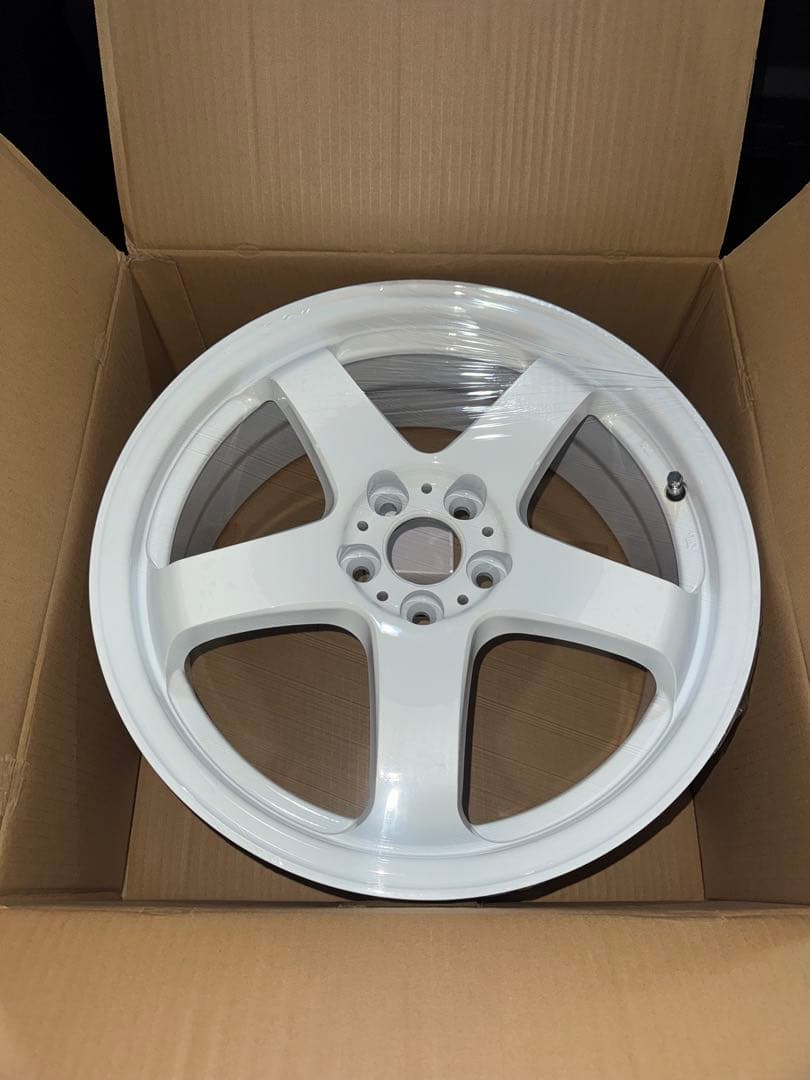 【FINALIST】 FZ-S5 17x7.0 50 100x5 WHTホイール 4枚セット】 FINALIST FZ-S5 17x7.0 +50 100x5 WHT : AUTOWAY