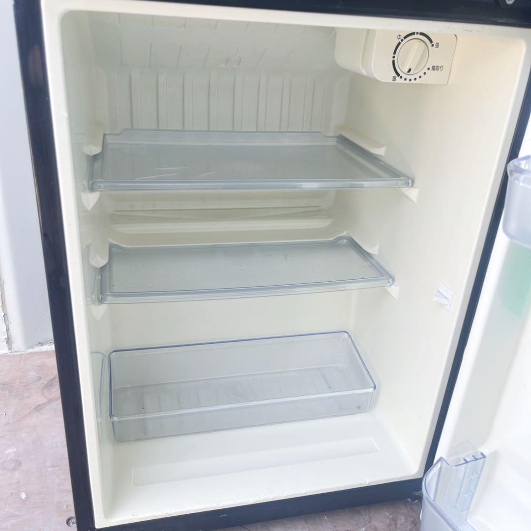 取付無料！完動品！スタイリッシュブラック小さめ便利サイズ冷蔵庫
