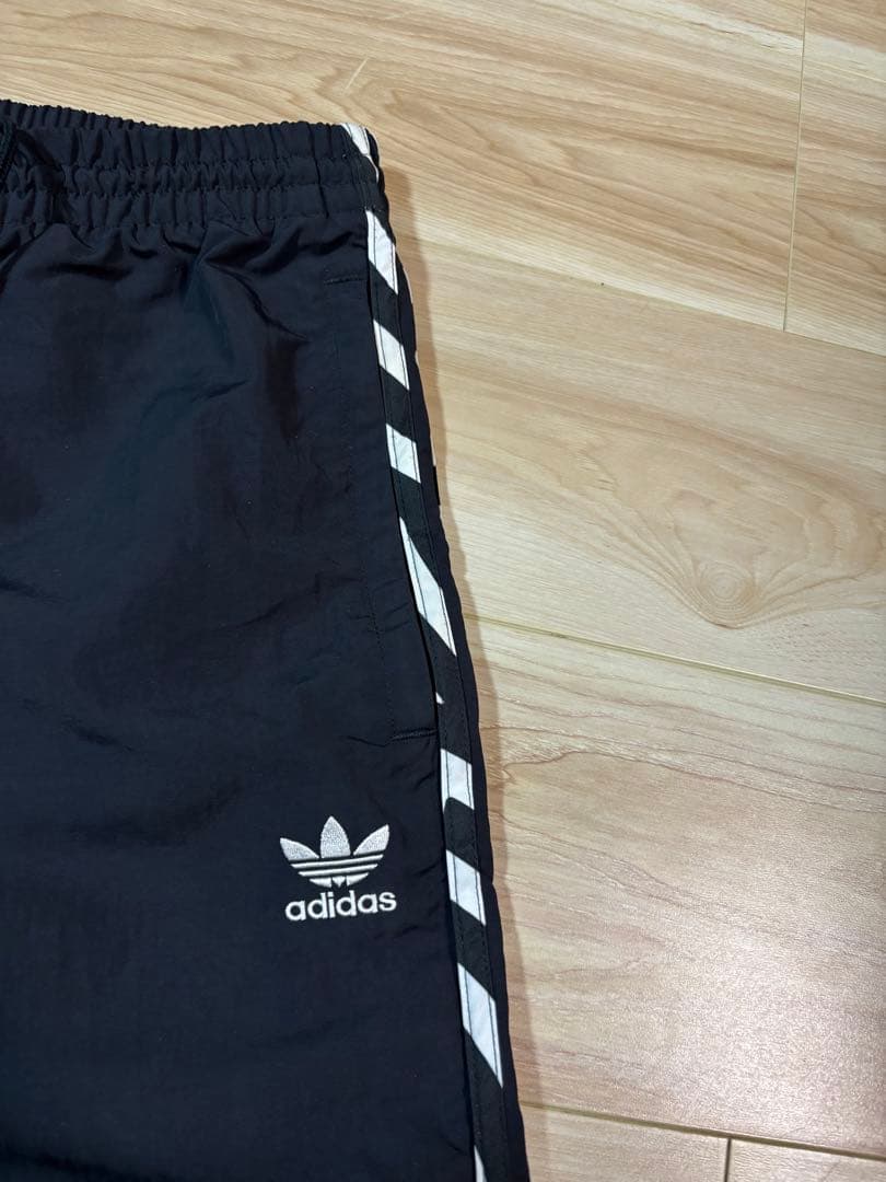 i*5様 激レア アディダスオリジナルス 高橋理子 コラボ ナイロン