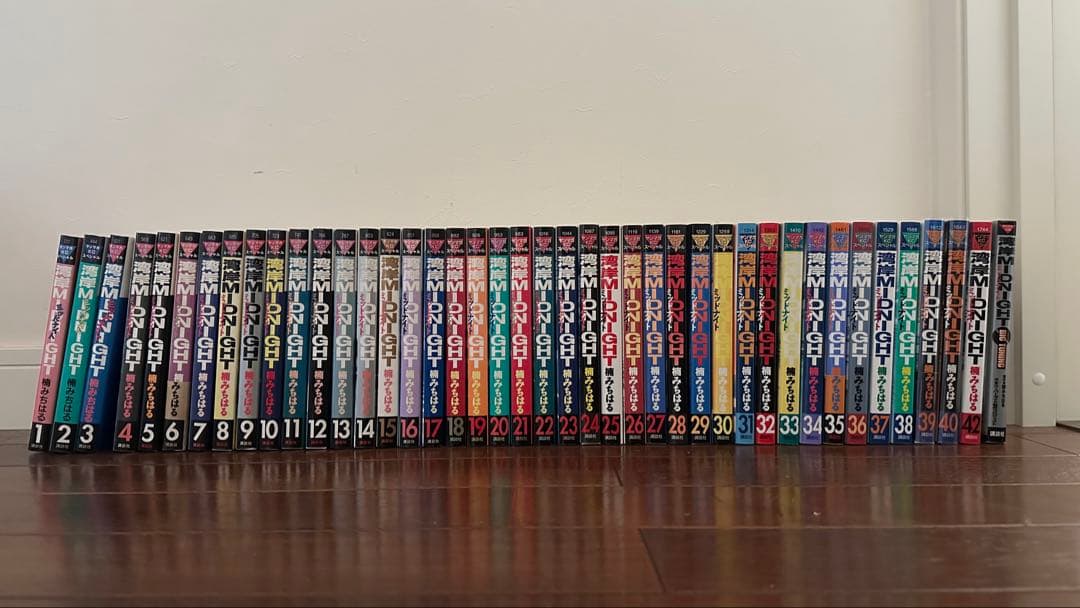 値下げ　湾岸ミッドナイト　1-40,42+おまけ付き 販売予告：コミックス版「湾岸 MIDNIGHT」からフィギュア付限定モデル