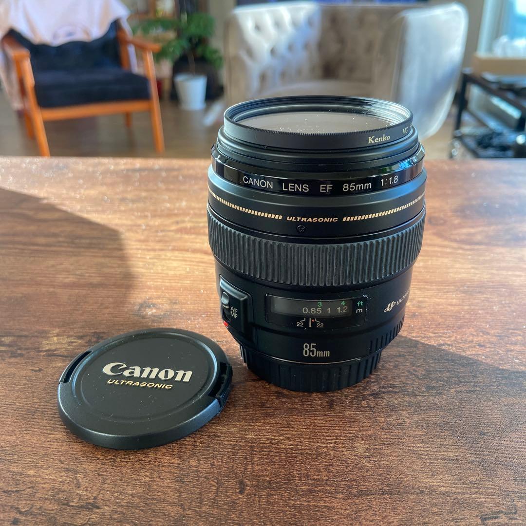 Canon EF 85mm f/1.8 レンズ Amazon.com : Canon EF 85mm f/1.8 USM Medium Telephoto Lens for