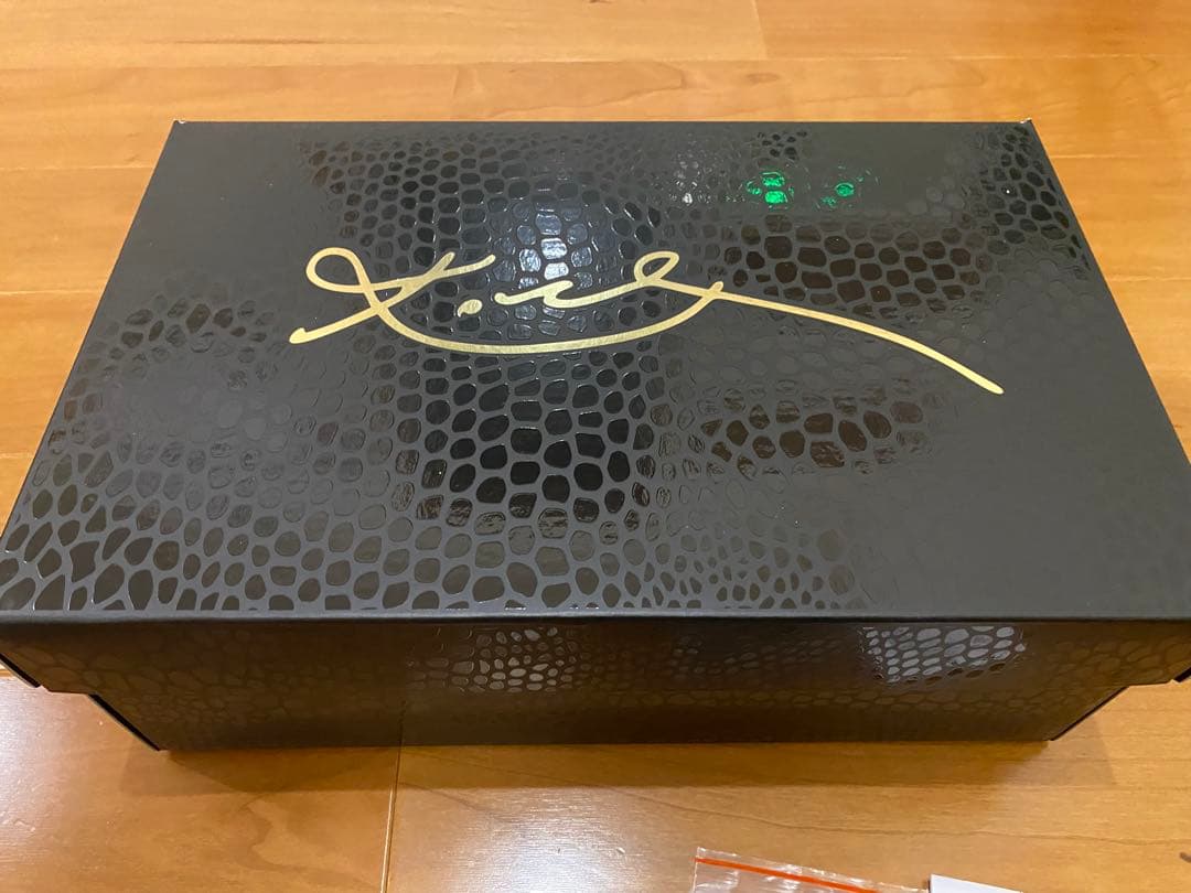 【24.0cm】NIKE kobe8 what the コービー8 US6