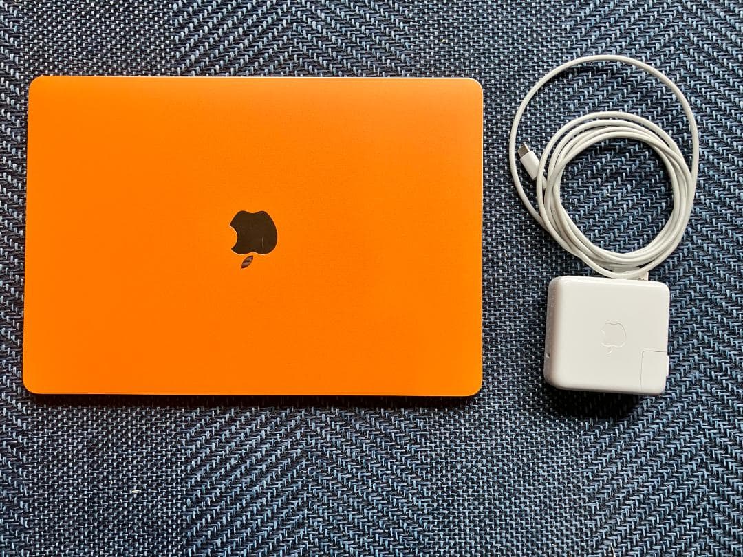 MacBook Pro 13インチ 2018 core i7 16GB/ 1TB Amazon.com: Apple Mid 2018 MacBook Pro Touch Bar with 2.7GHz Intel