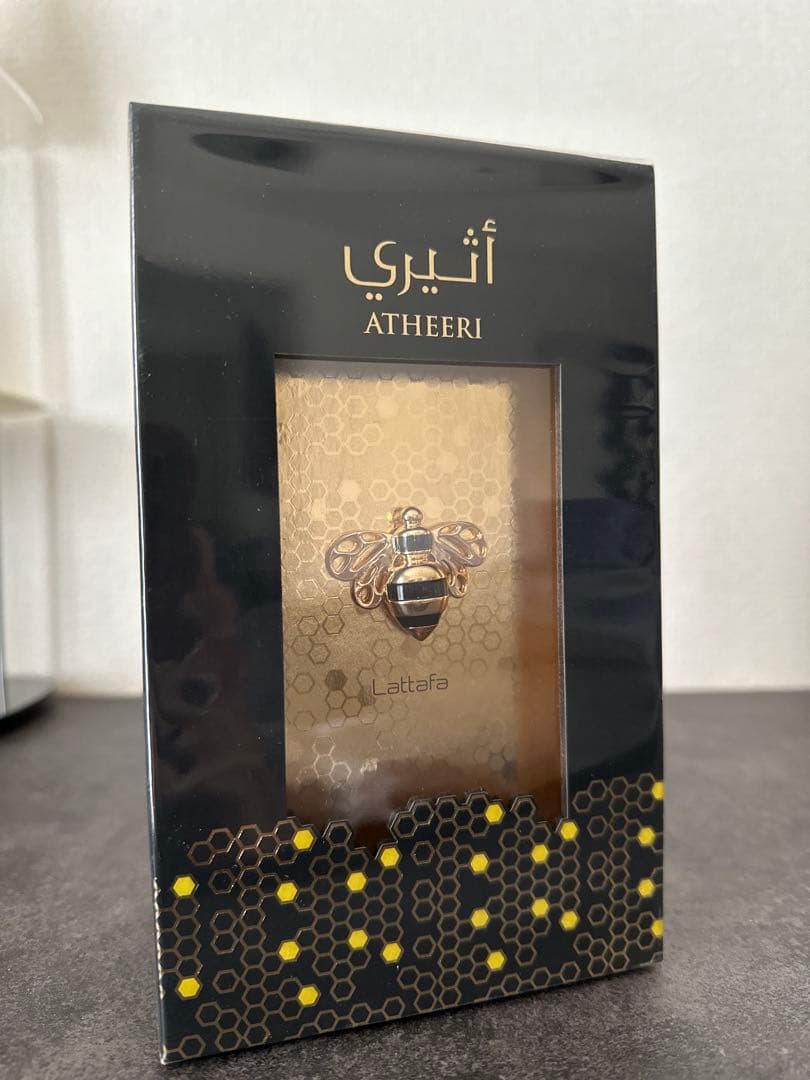 Lattafa ATHEERI Eau de Parfum 100ml - メルカリ