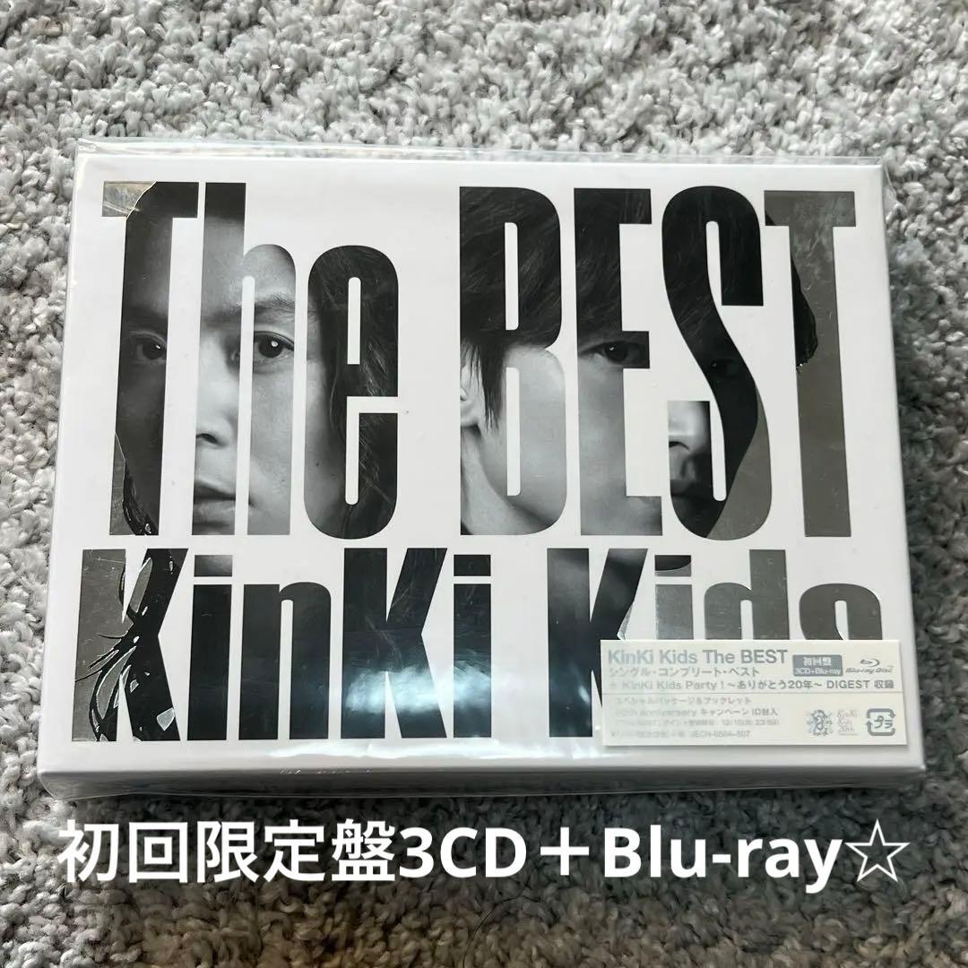 KinKi Kids『The BEST』初回限定盤3CD＋Blu-ray Amazon.co.jp: 【早期購入特典あり】The BEST(初回限定盤)(Blu-ray付