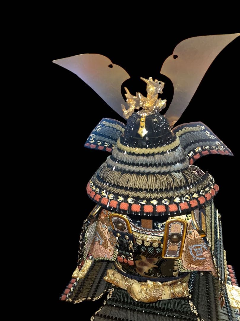 チャリティー出品中美品五月人形雛匠 東玉製 13号伊勢鎌倉時代 大鎧飾