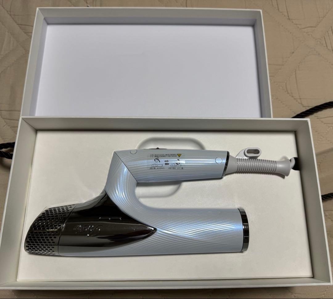 新品・未使用・保証書用シール付！ReFa リファ スマート ドライヤー 白