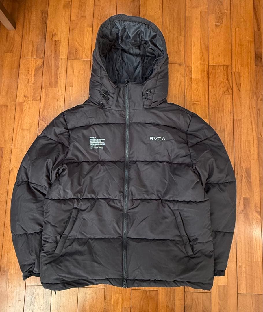 RVCA ダウンジャケット ブラック - メルカリ