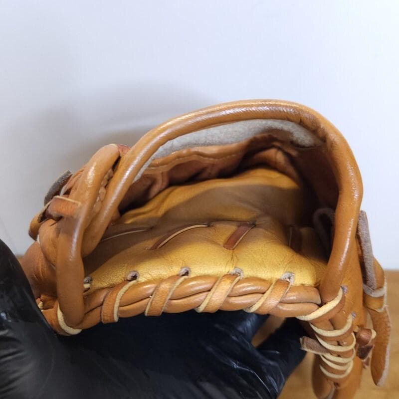 ZETT ゼット クラウンラベル 70～80年代 王冠 ビンテージ 硬式グローブ