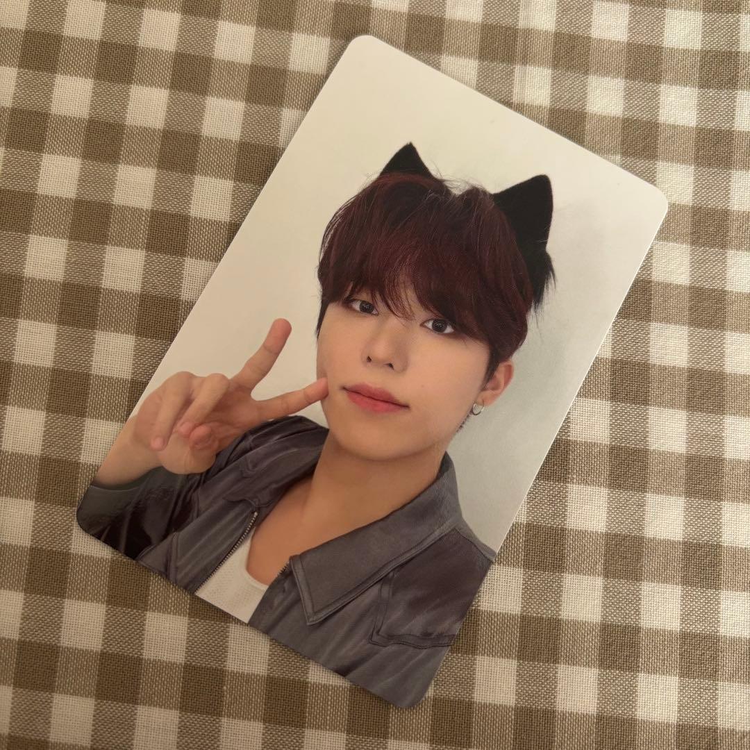 TREASURE ジョンウ 会場特典 8,000円トレカ - メルカリ