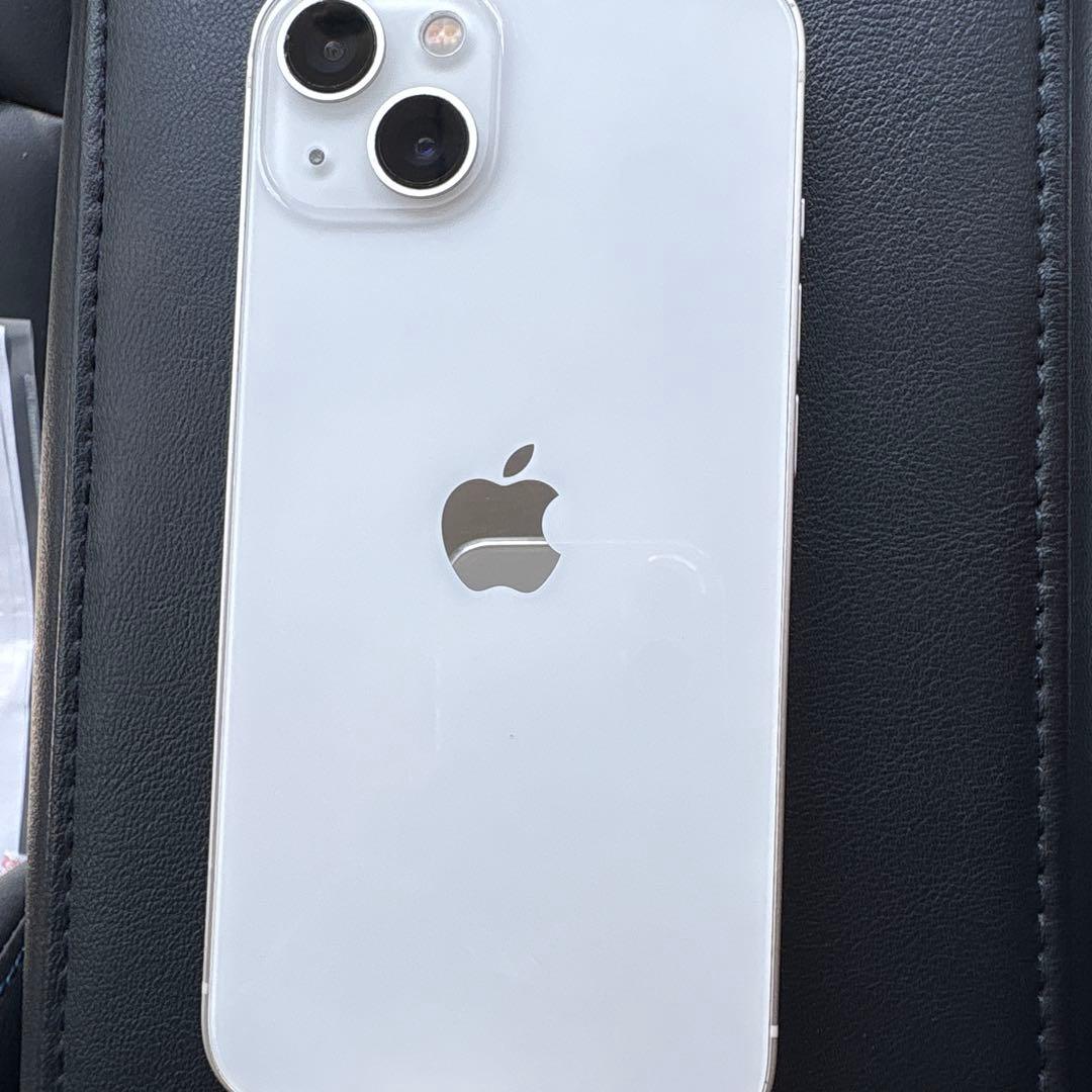 Apple iPhone 13 ホワイト 本体 大幅値下げしました‼️