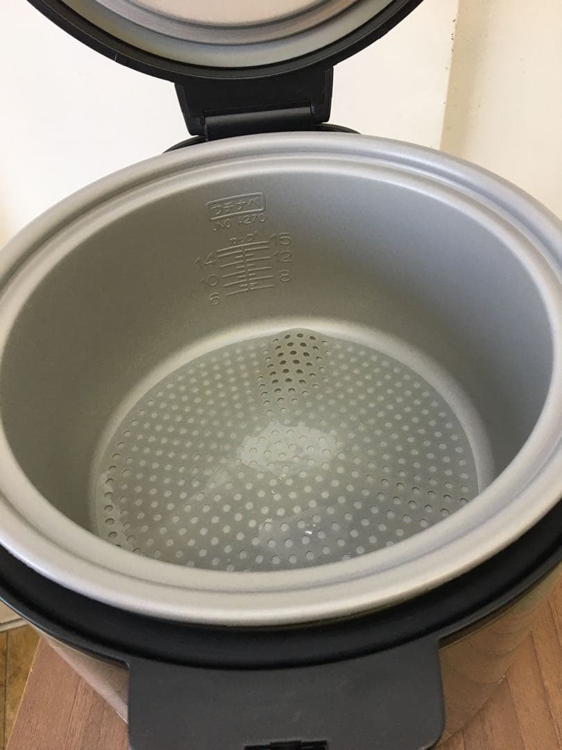 手渡し価格　S926 タイガー　炊飯ジャー　業務用　2.7L 2018年製