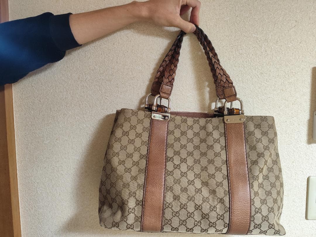 グッチ　GUCCI　バッグ（保管袋＆ギャランティカード） Amazon | グッチ カードケース GUCCI 460185 A7M0T 1000 ANIMALIER BEE